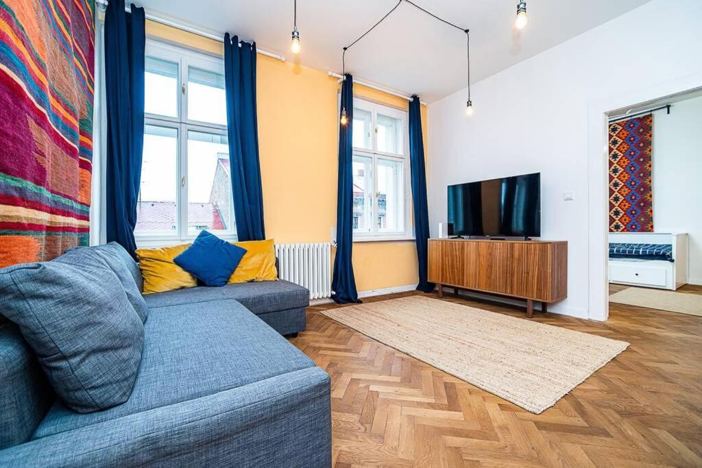 Elegant, Modern, 2-Bed Flat By Museum Of Prague Apartment ภายนอก รูปภาพ