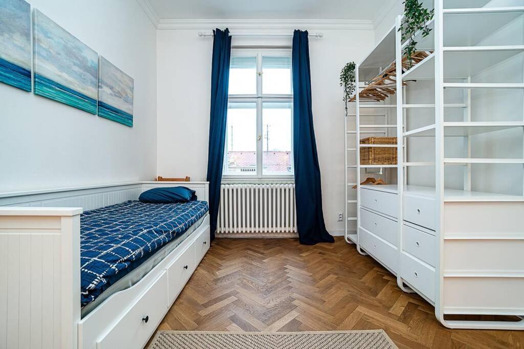 Elegant, Modern, 2-Bed Flat By Museum Of Prague Apartment ภายนอก รูปภาพ