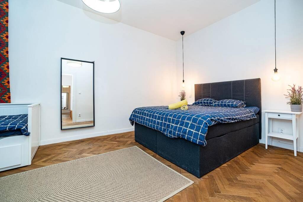 Elegant, Modern, 2-Bed Flat By Museum Of Prague Apartment ภายนอก รูปภาพ
