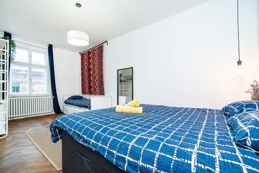 Elegant, Modern, 2-Bed Flat By Museum Of Prague Apartment ภายนอก รูปภาพ